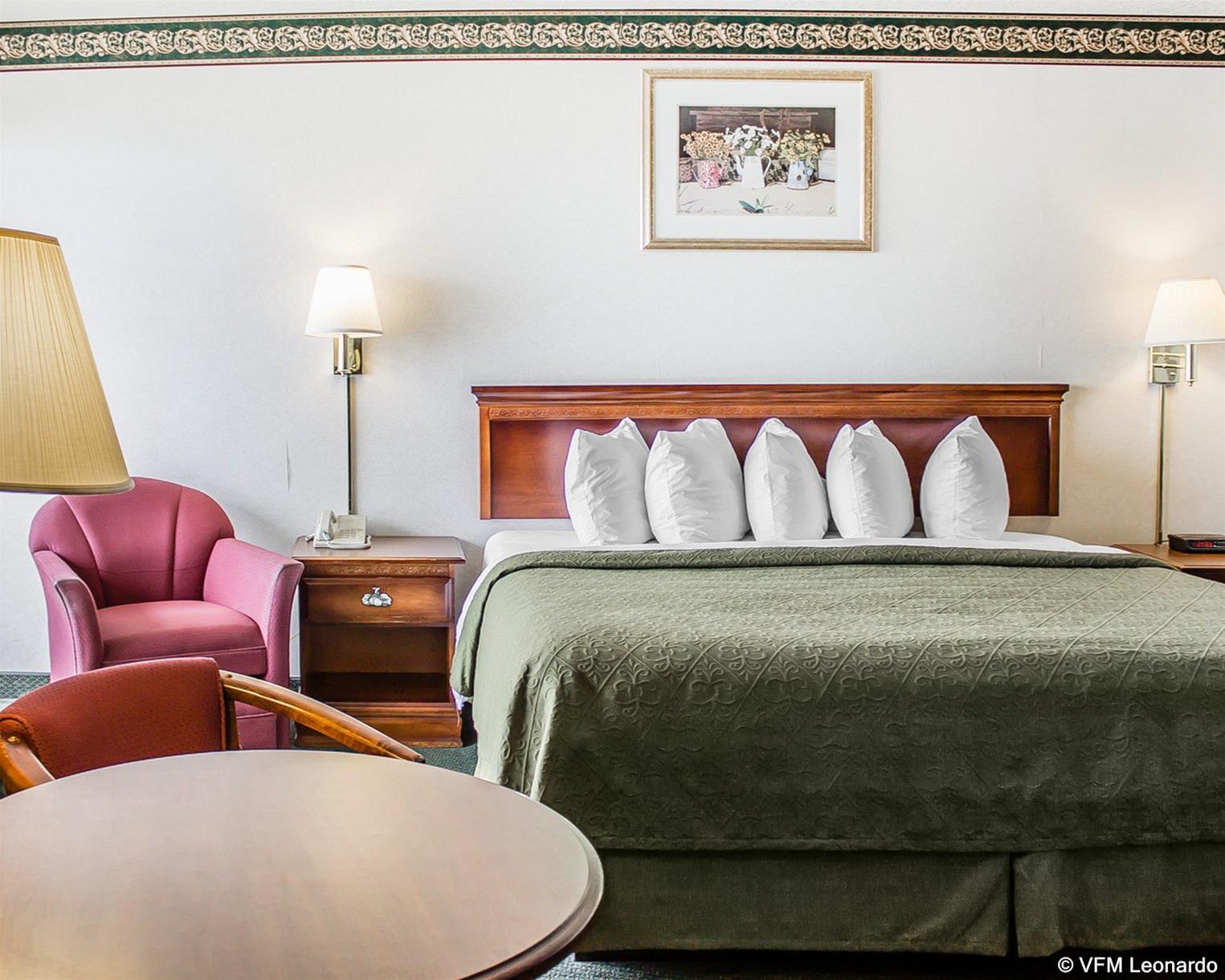 Quality Inn Lakefront St. Ignace Exterior foto