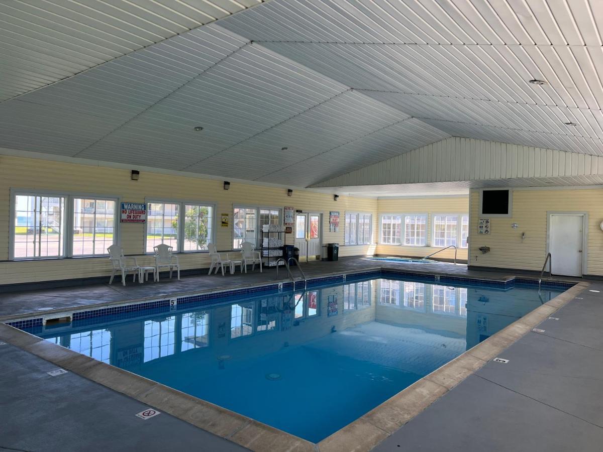Quality Inn Lakefront St. Ignace Exterior foto