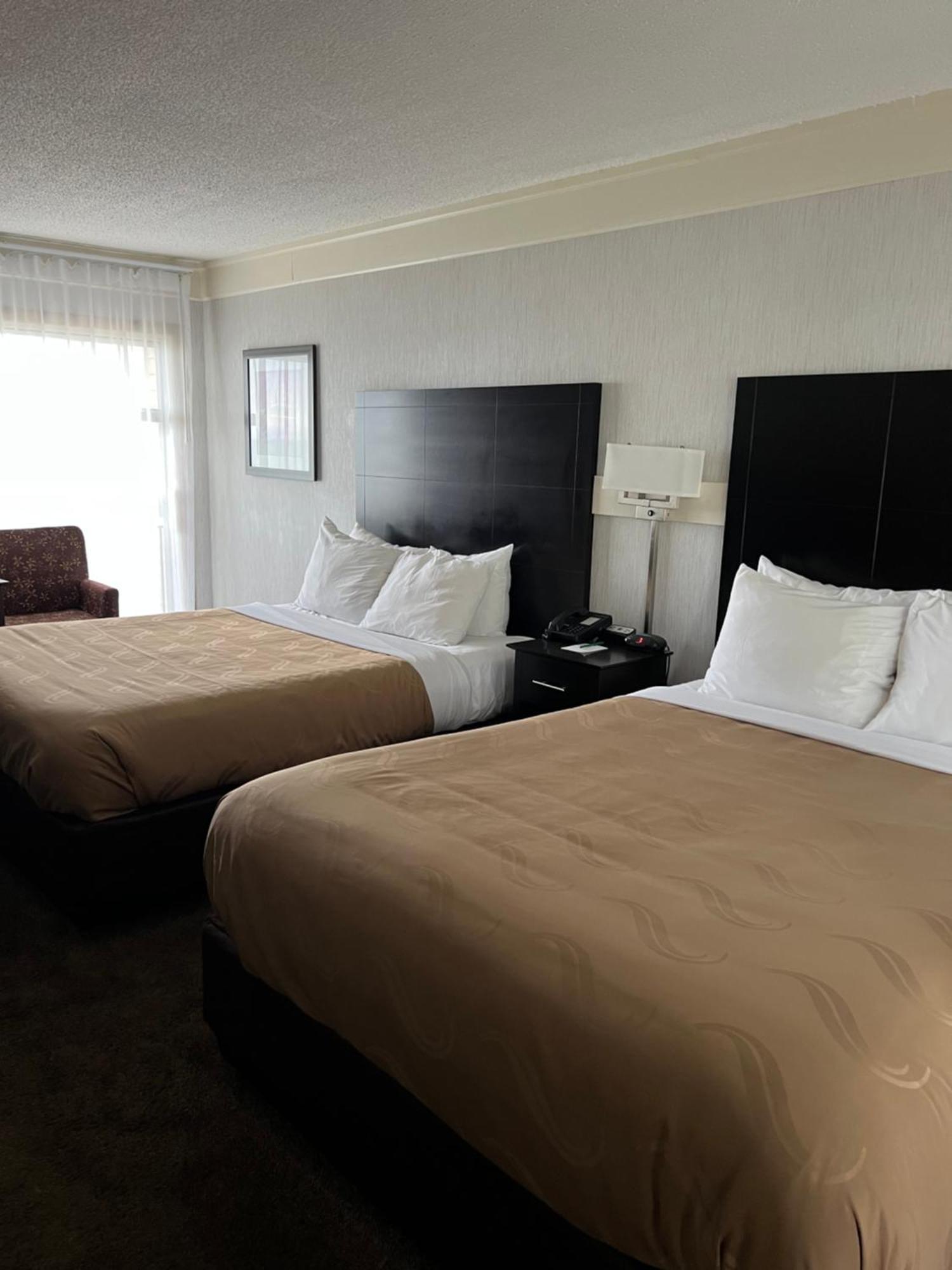 Quality Inn Lakefront St. Ignace Exterior foto
