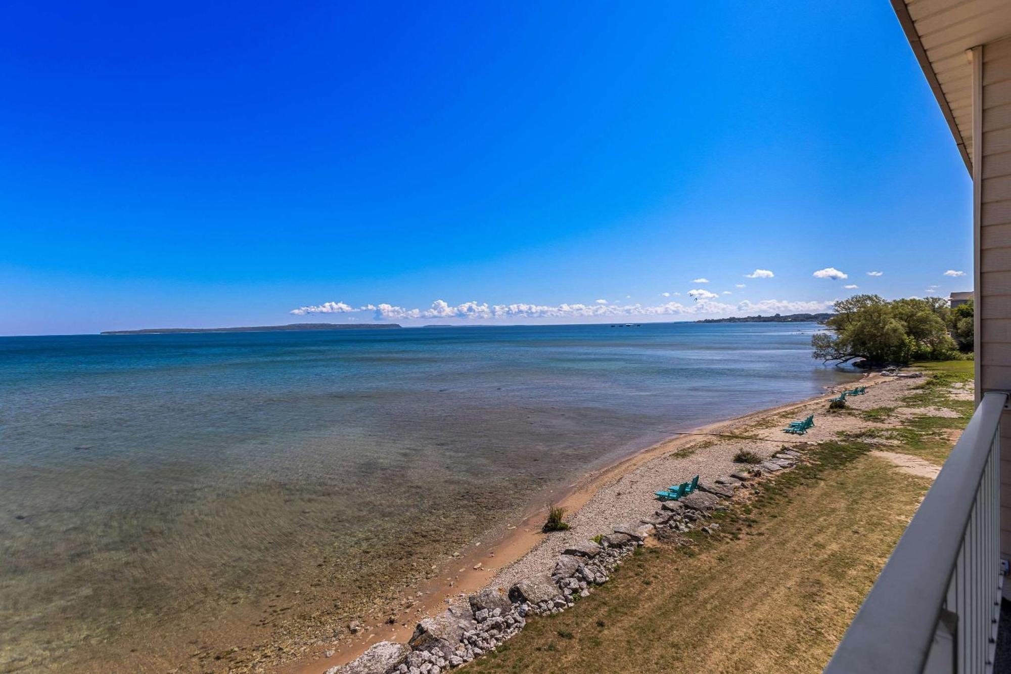 Quality Inn Lakefront St. Ignace Exterior foto