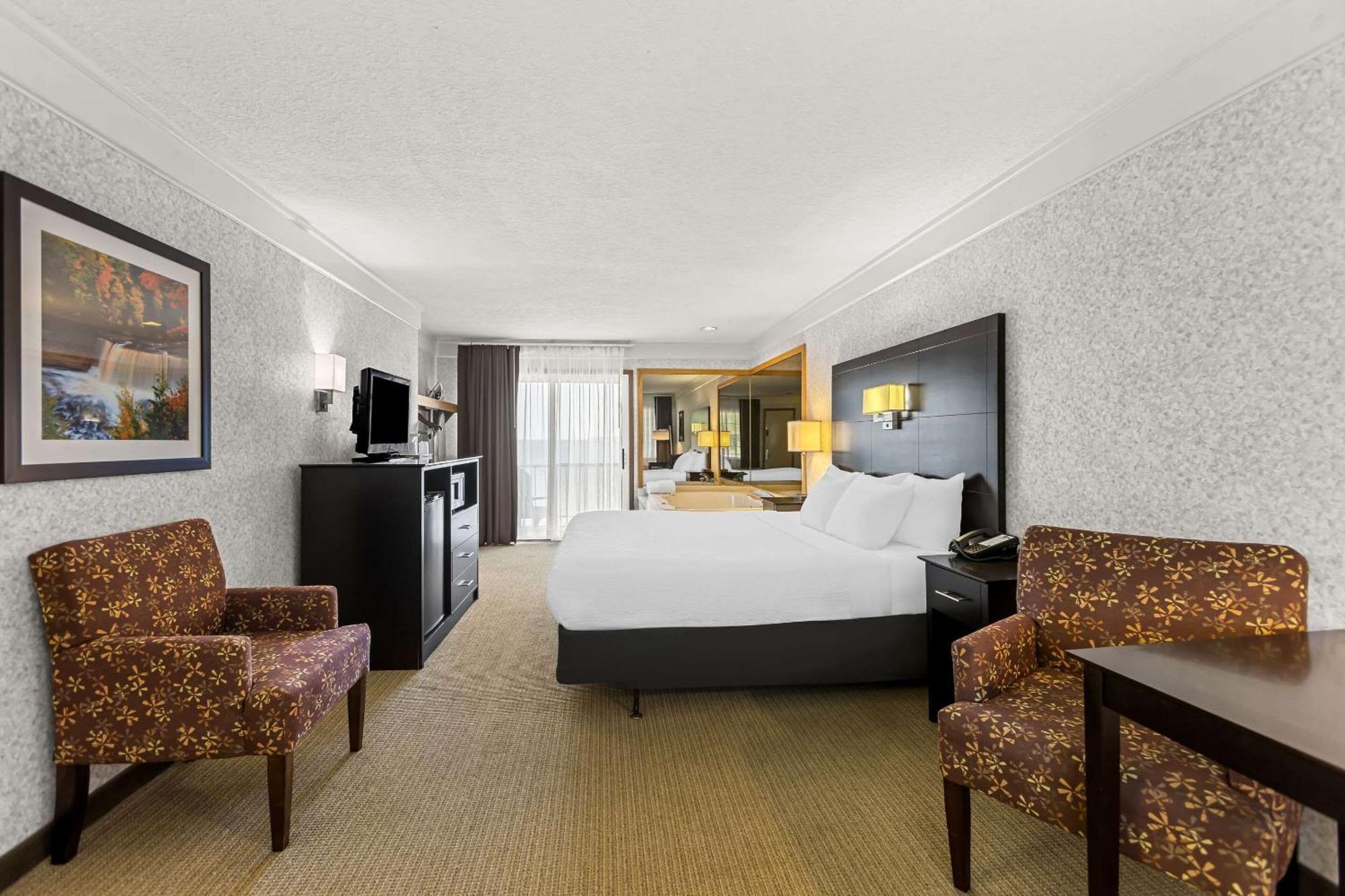 Quality Inn Lakefront St. Ignace Exterior foto