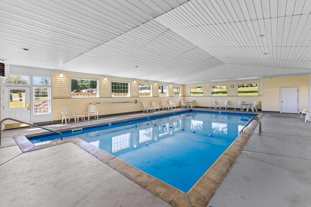 Quality Inn Lakefront St. Ignace Einrichtungen foto